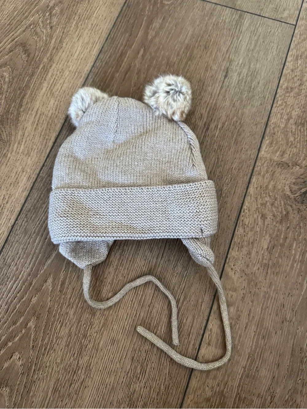 H&M Baby Pom-Pom Ear Flap Hat - Beige -